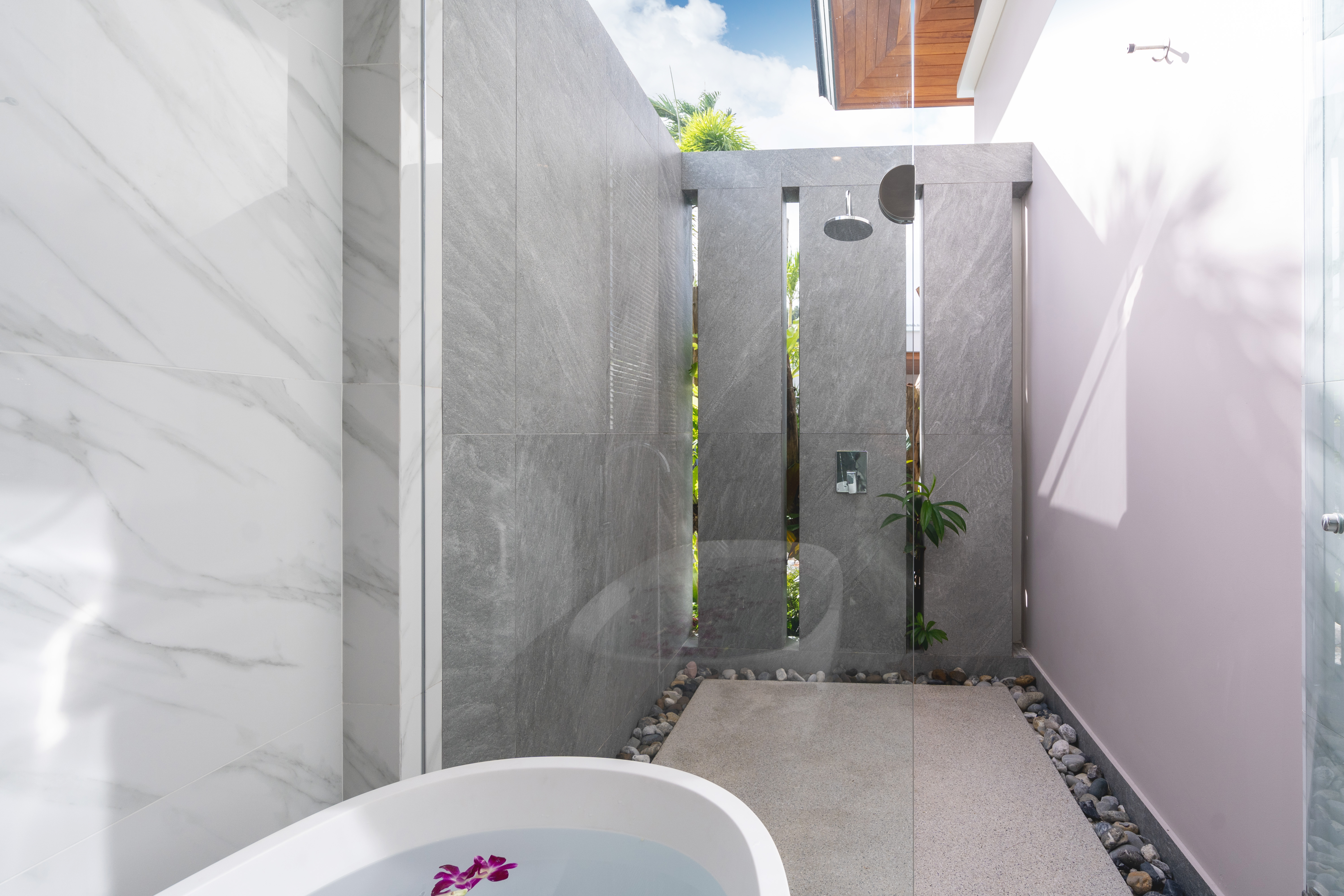 The Breeze villas 70